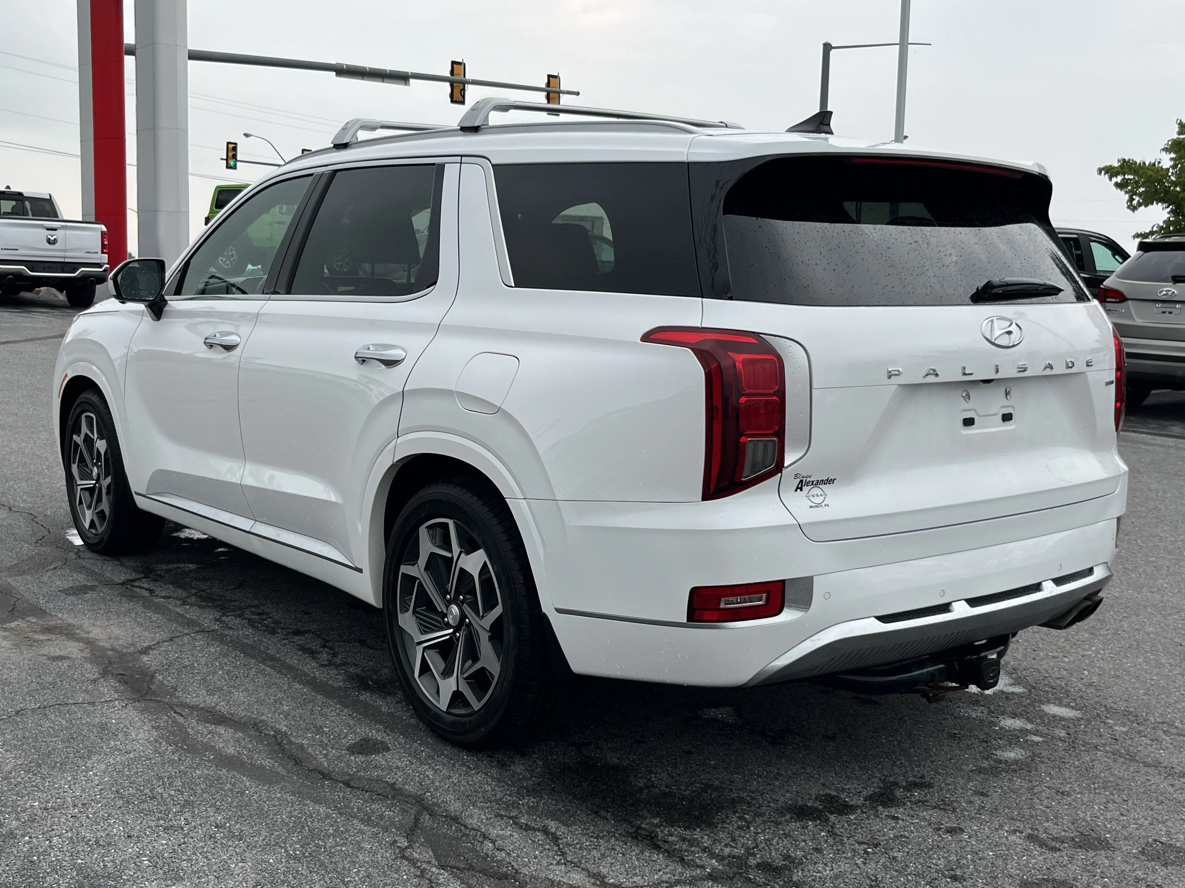 Used 2021 White Hyundai Calligraphy image 10