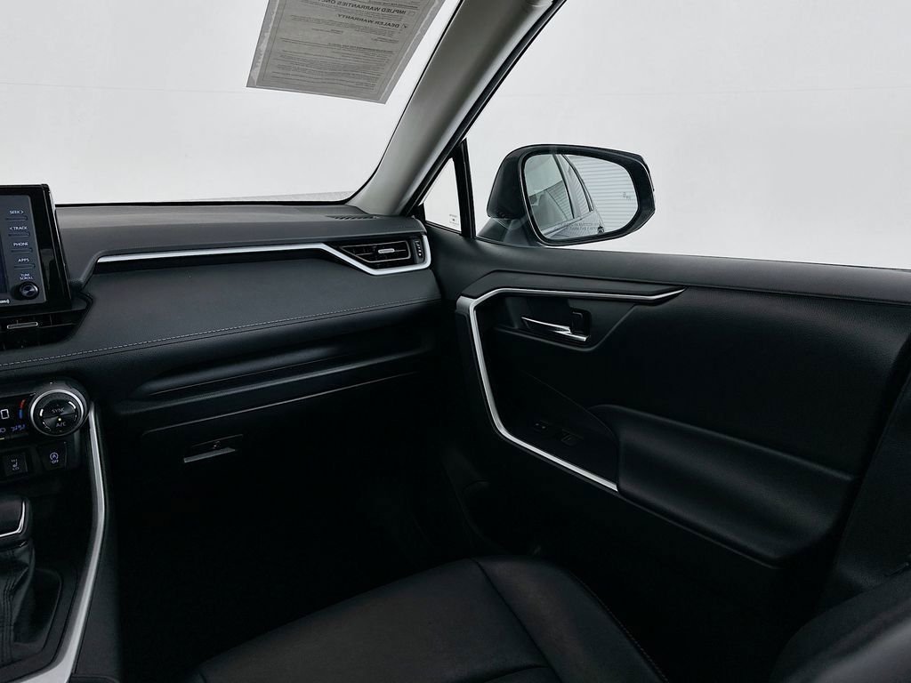 Used 2022 Blue Toyota XLE Premium image 24