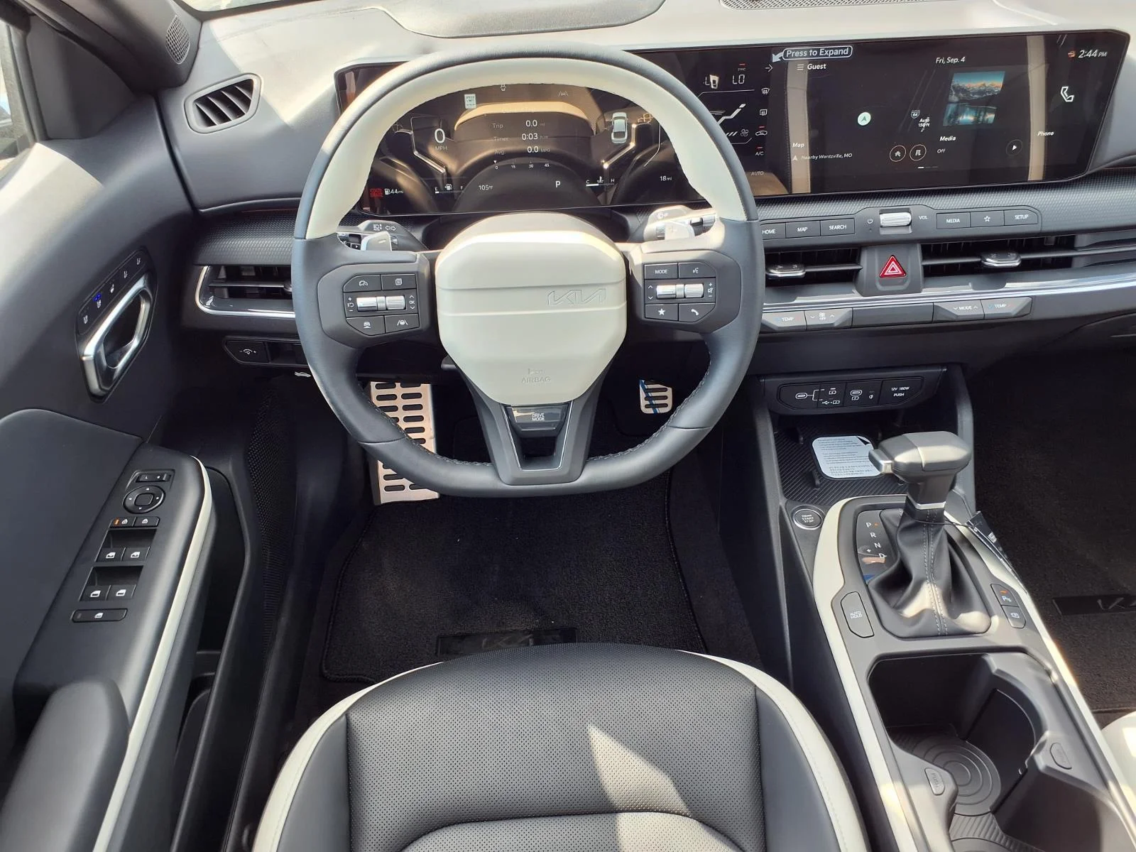 New 2026 Interstellar Gray Kia GT-Line Turbo image 2
