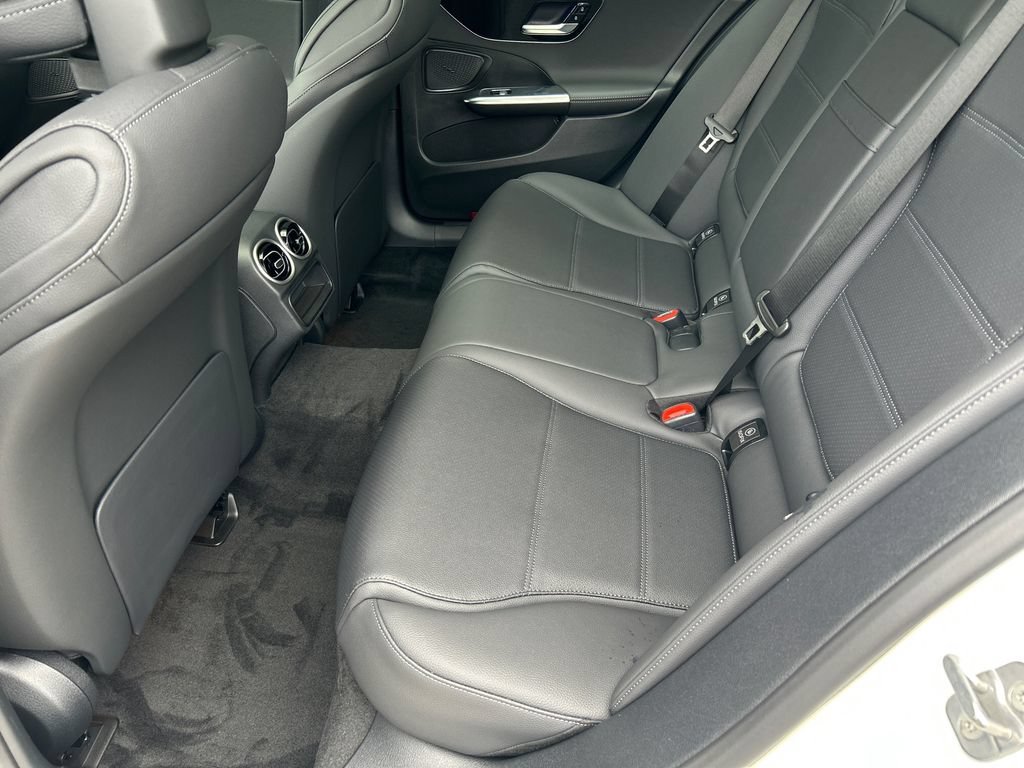New 2026 Polar White Mercedes-Benz C 300 image 60