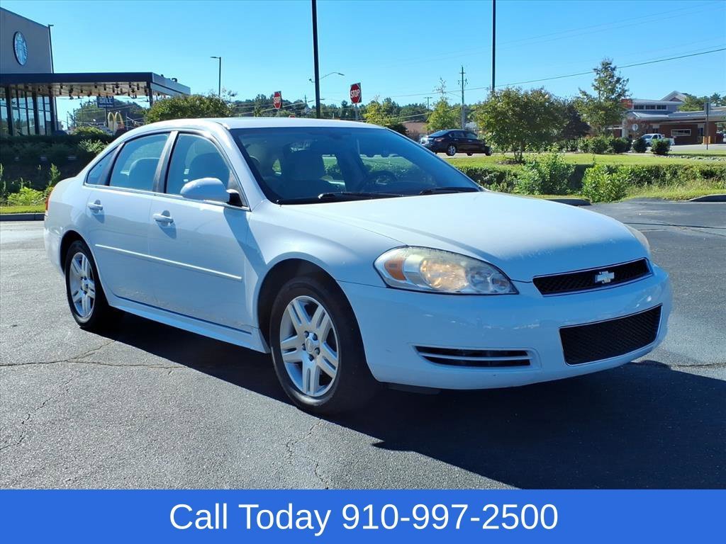 Used 2012 SUMMIT WHITE Chevrolet LT Fleet image 8