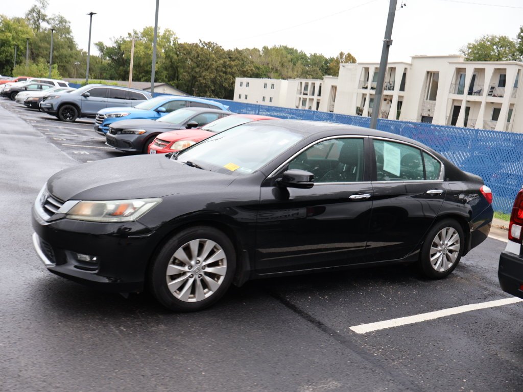 Used 2014  Honda EX-L image 4