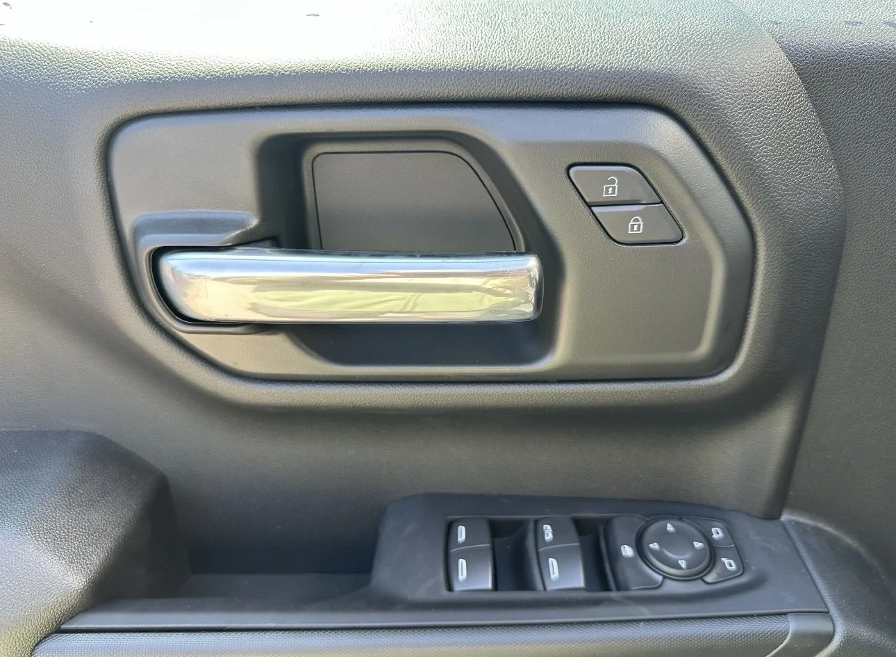 New 2026 Onyx Black GMC Pro image 9