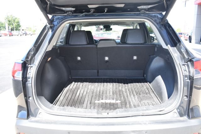 Used 2022 Black Toyota XLE image 14