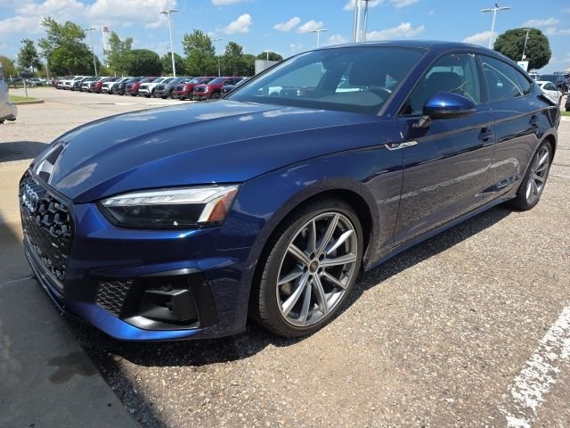 Used 2025 Blue Audi  image 3