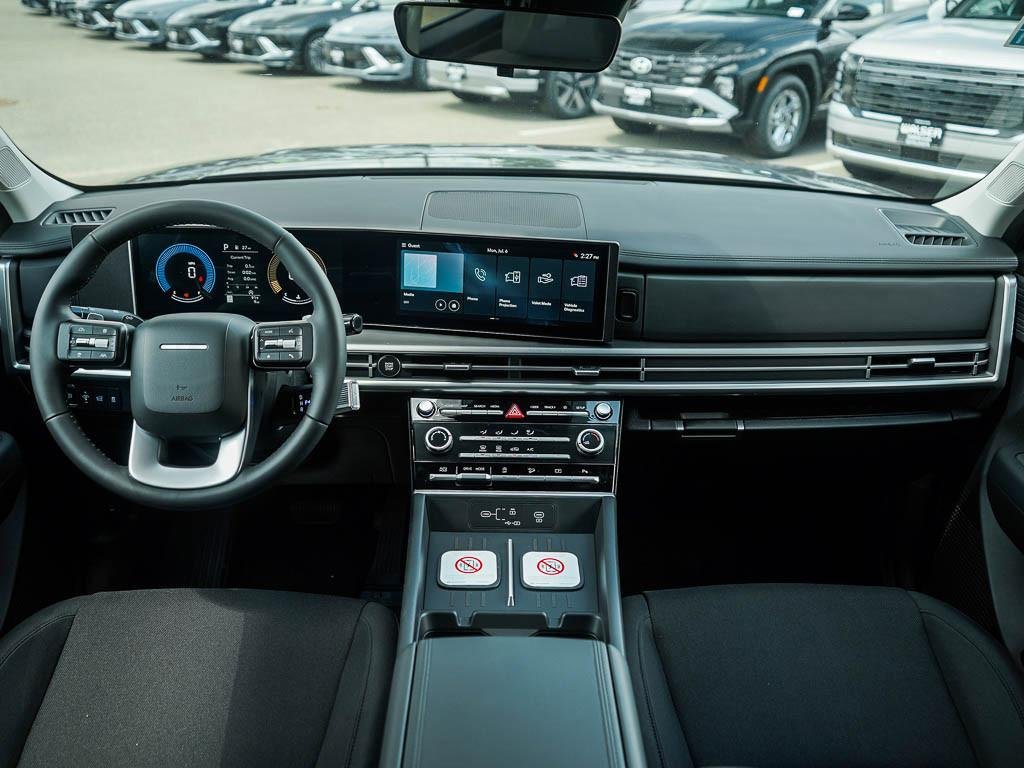 New 2026 Phantom Black Hyundai SE FWD image 40