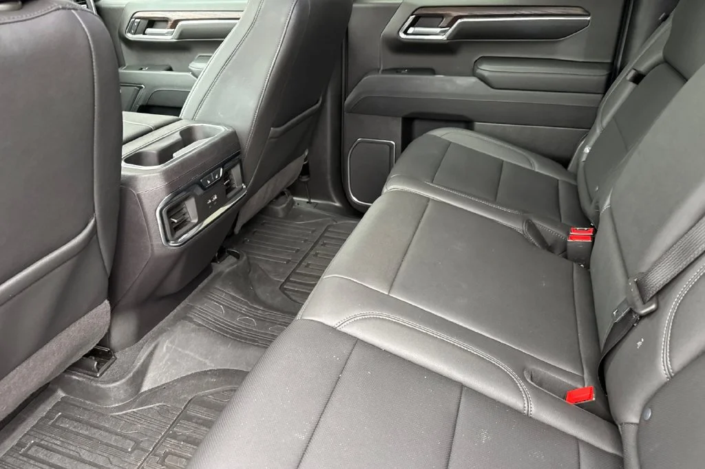 2024 GMC Sierra 1500 SLT - Photo 12