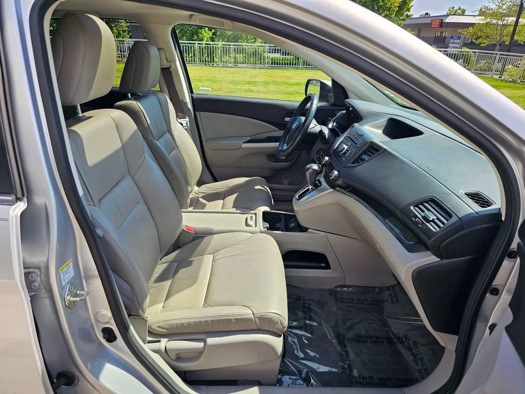 Used 2014  Honda EX-L image 11