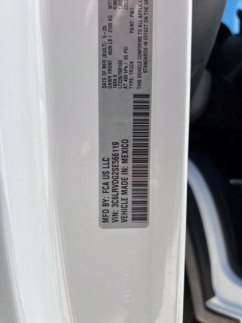 Used 2025 White Ram High Roof image 10