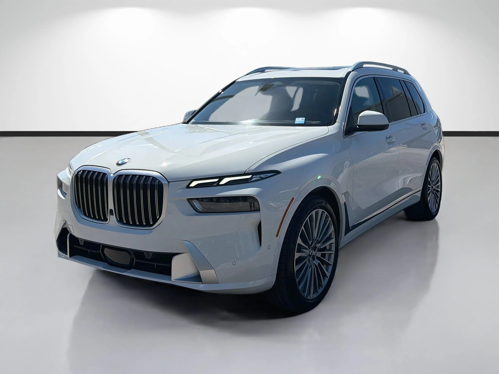 New 2027 Alpine White BMW xDrive40i image 7