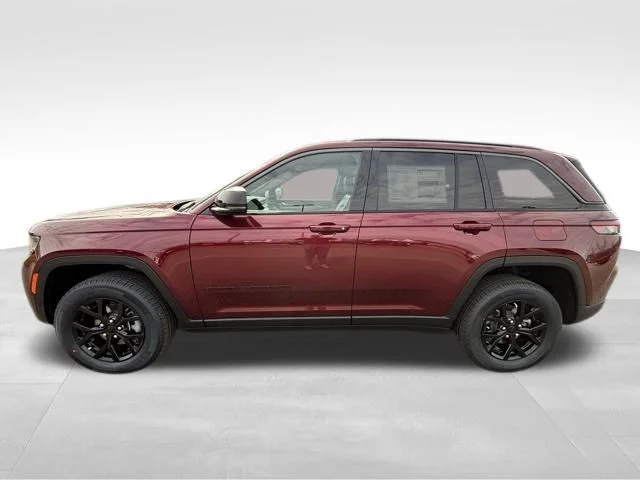 New 2026 Velvet Red Pearl-Coat Exterior Paint Jeep Altitude image 3