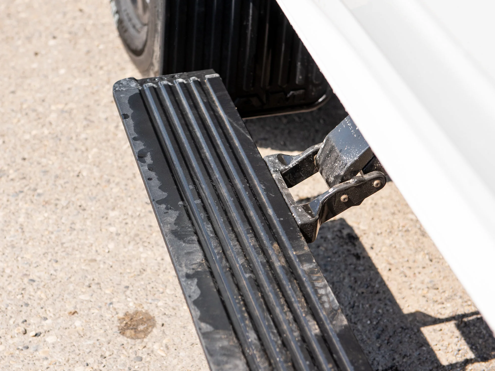 New 2026 White RAM Laramie* image 3
