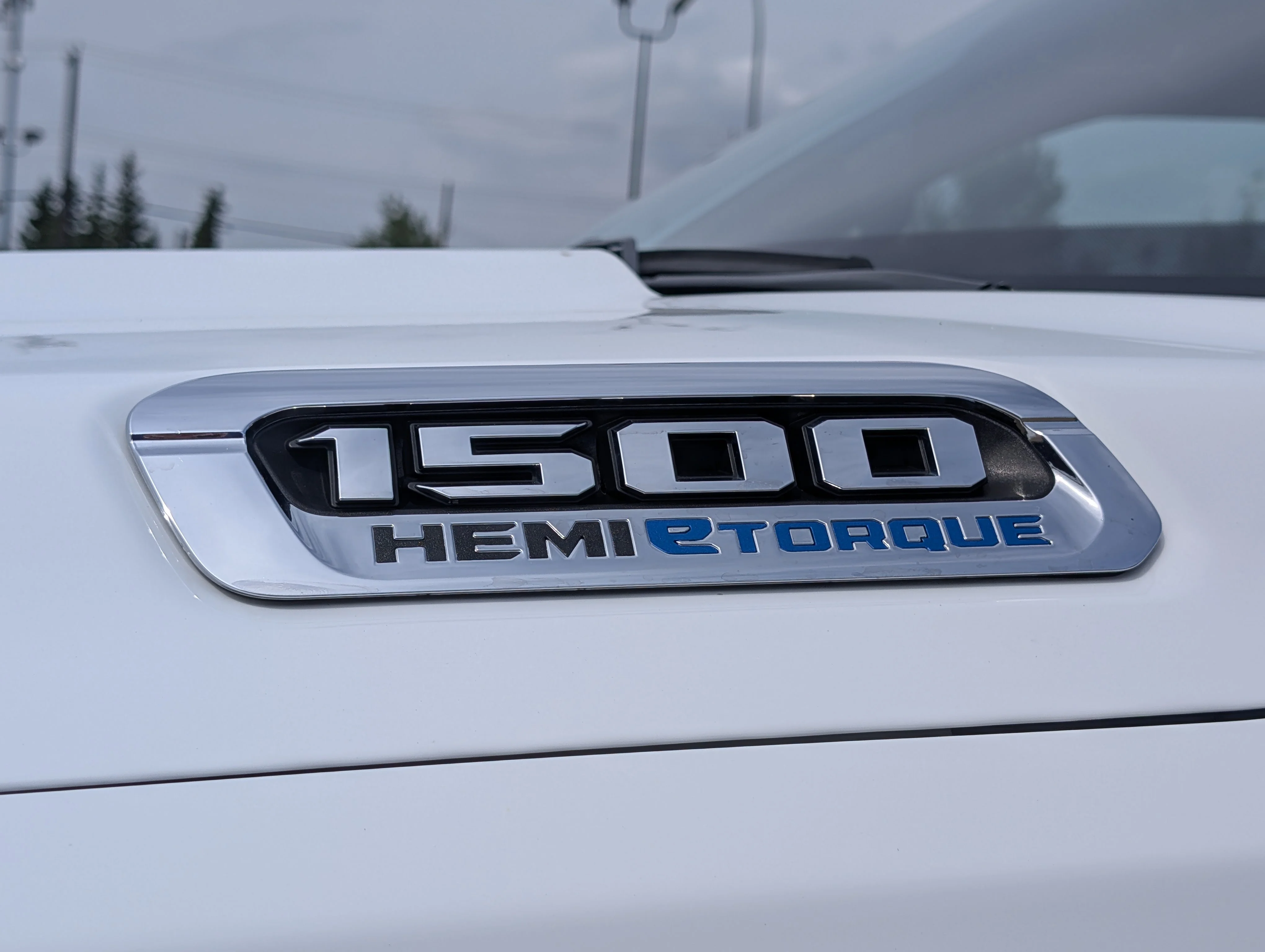 Used 2024 Bright White Ram Big Horn image 17