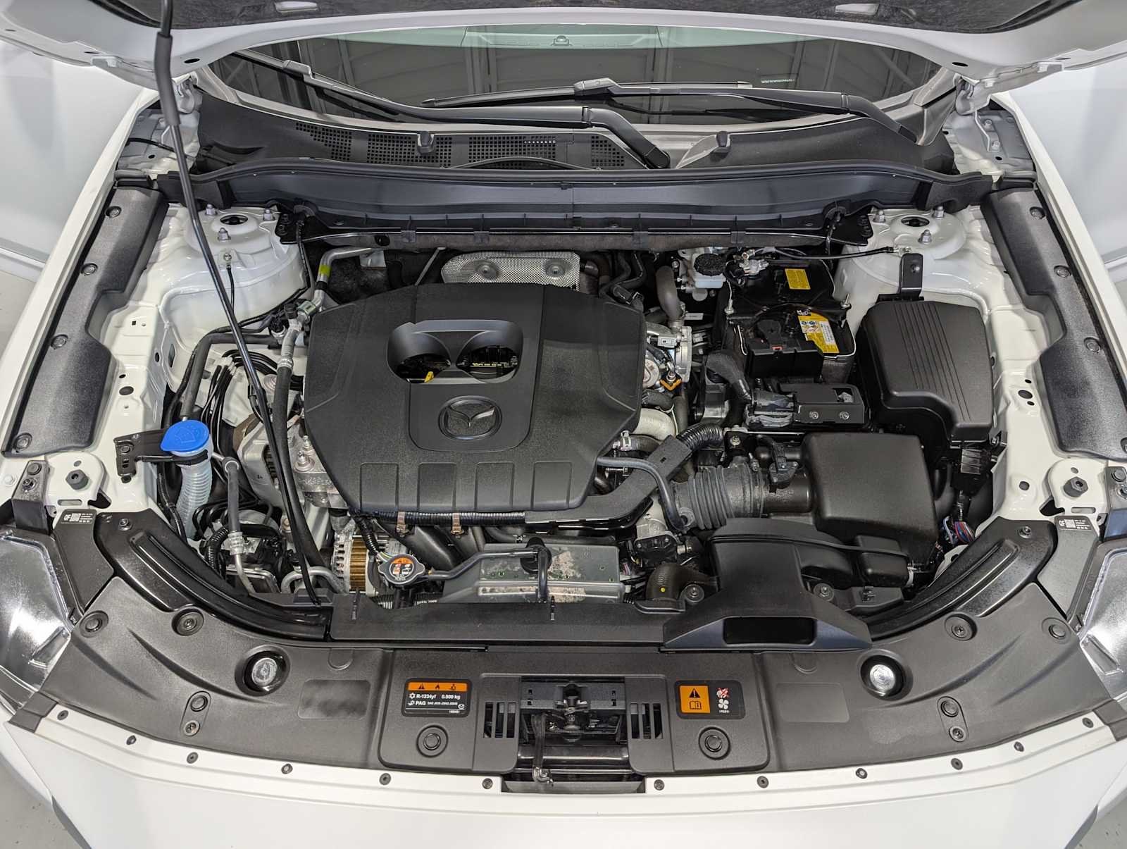 Used 2025 Rhodium White Metallic Mazda 2.5 S Preferred Package image 14