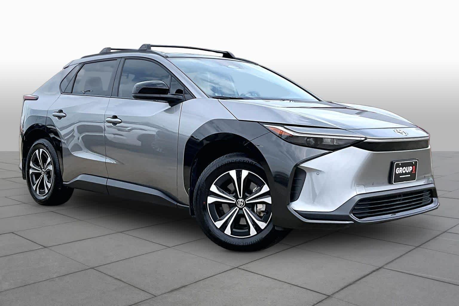 Used 2024 Heavy Metal Toyota XLE image 2