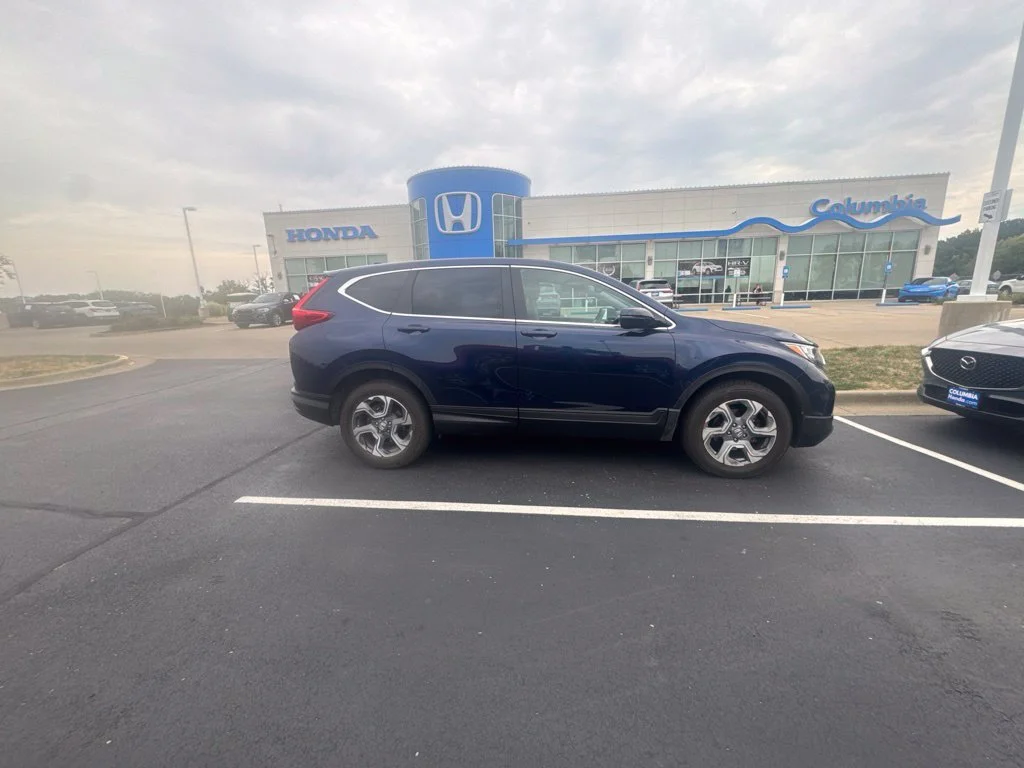 Used 2019  Honda EX-L image 3