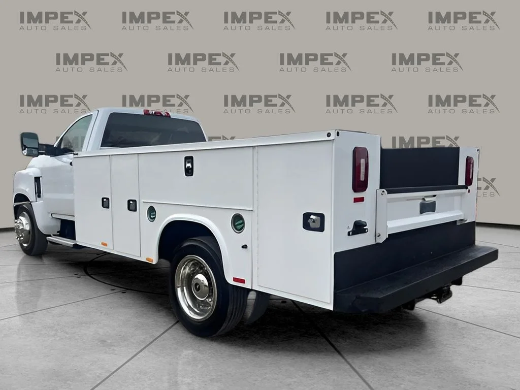 Used 2020 White Chevrolet Work Truck image 6