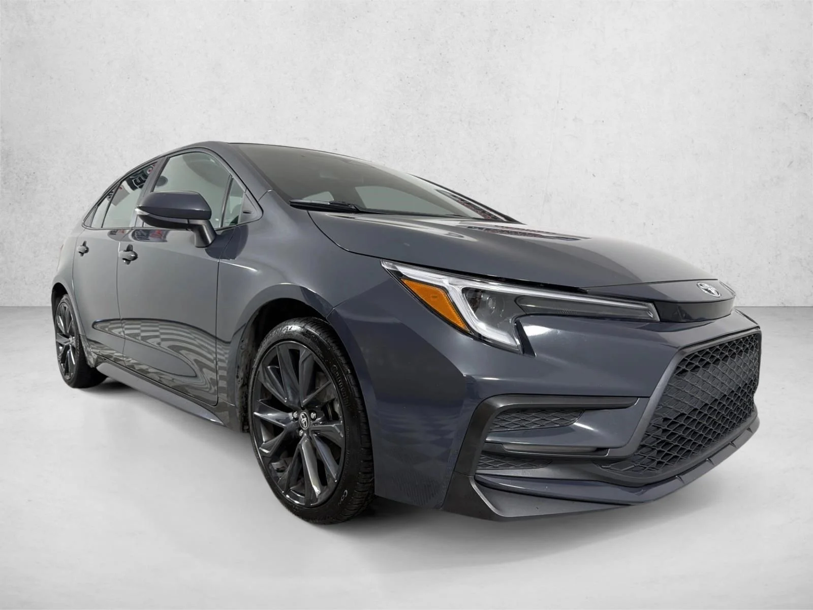 Used 2024 Gray Toyota SE image 1