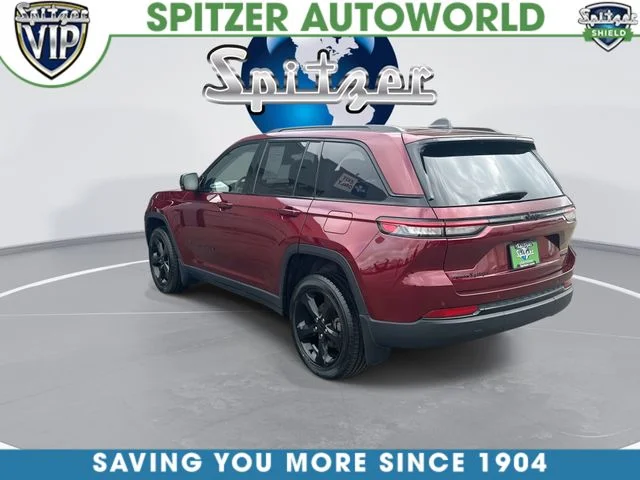 Used 2023 Red Jeep Limited image 7