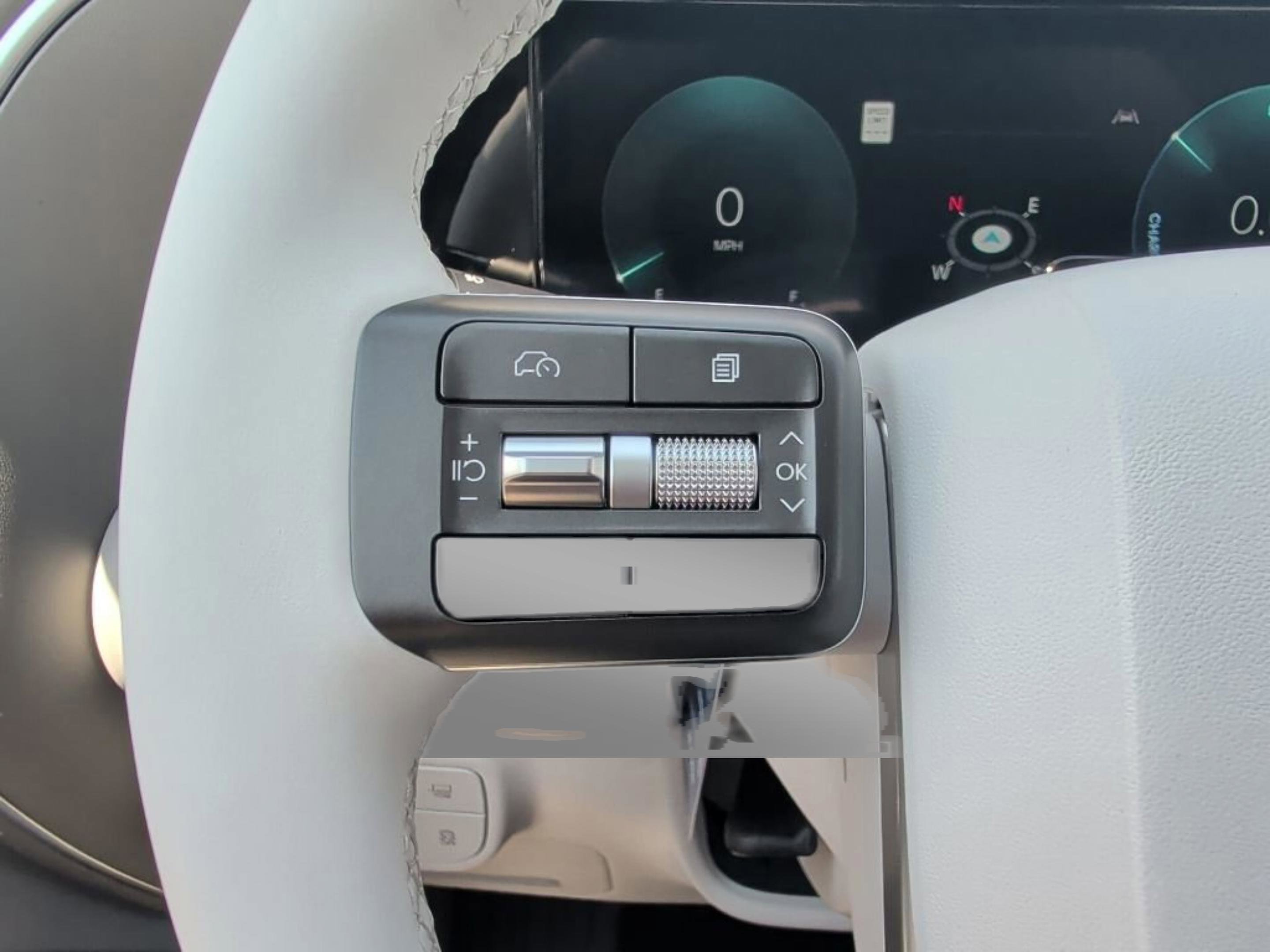 New 2026 Creamy White Pearl Hyundai Blue SEL Premium 7P image 19