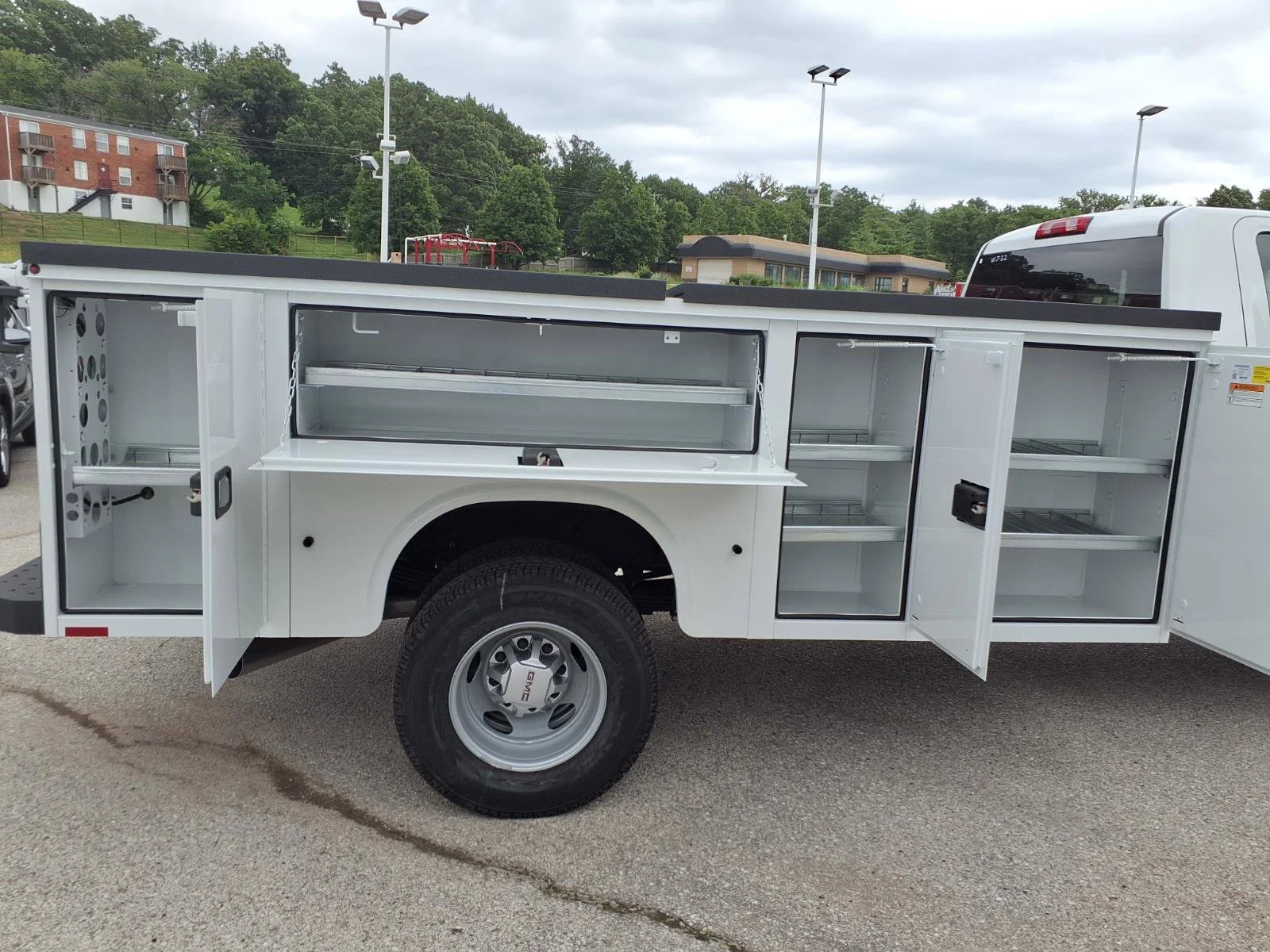 New 2026 Summit White GMC Pro image 6