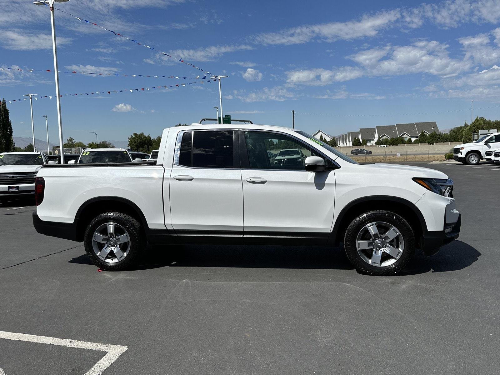 Used 2026 White Honda RTL image 15