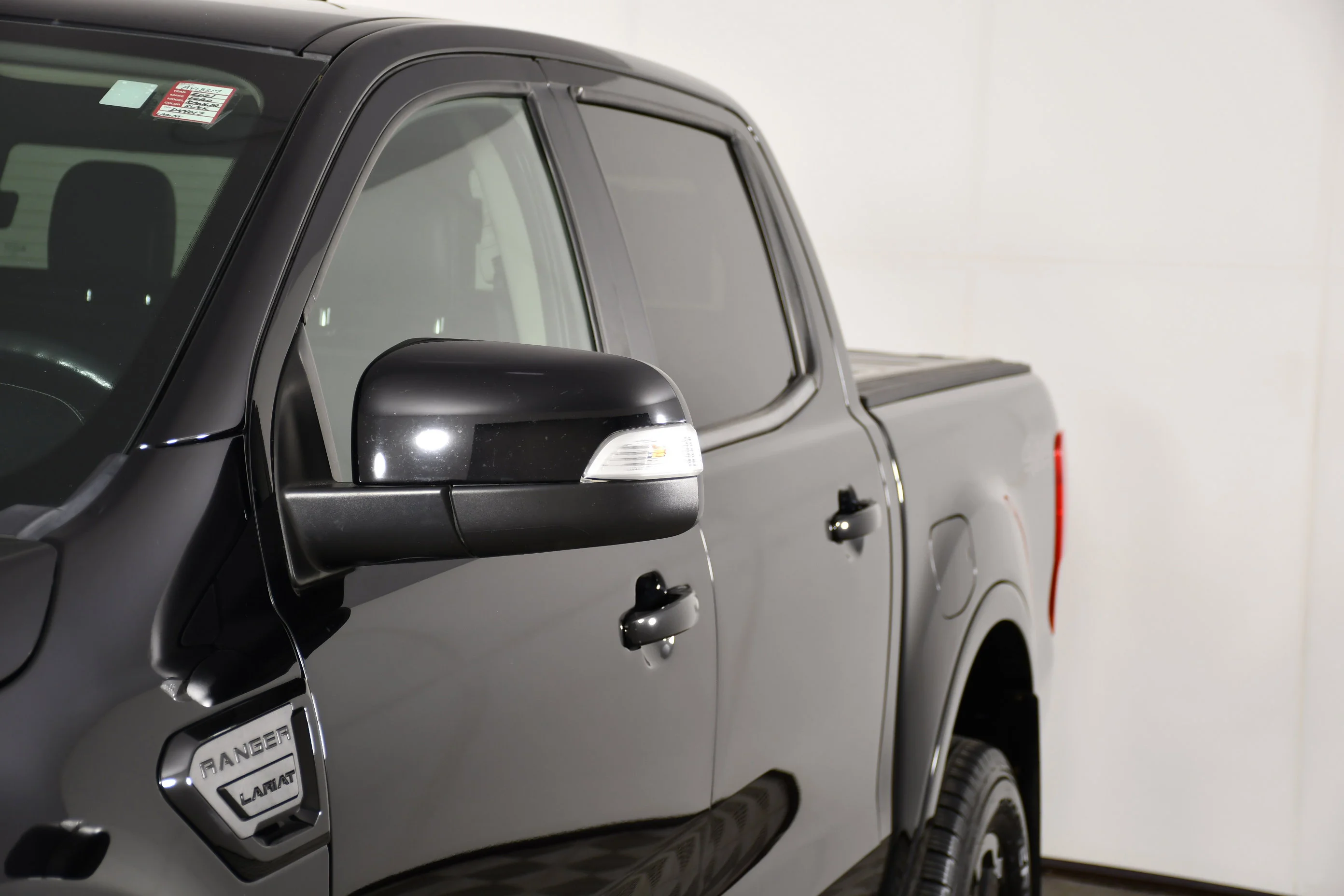 Used 2021 Black Ford LARIAT image 14