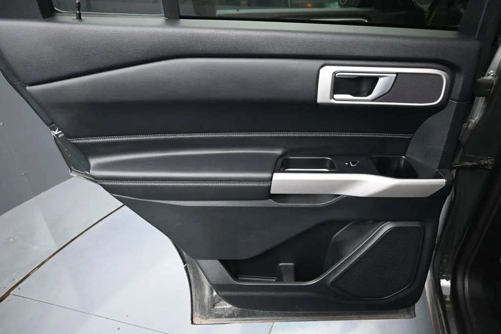 Used 2024 Green Ford XLT image 19