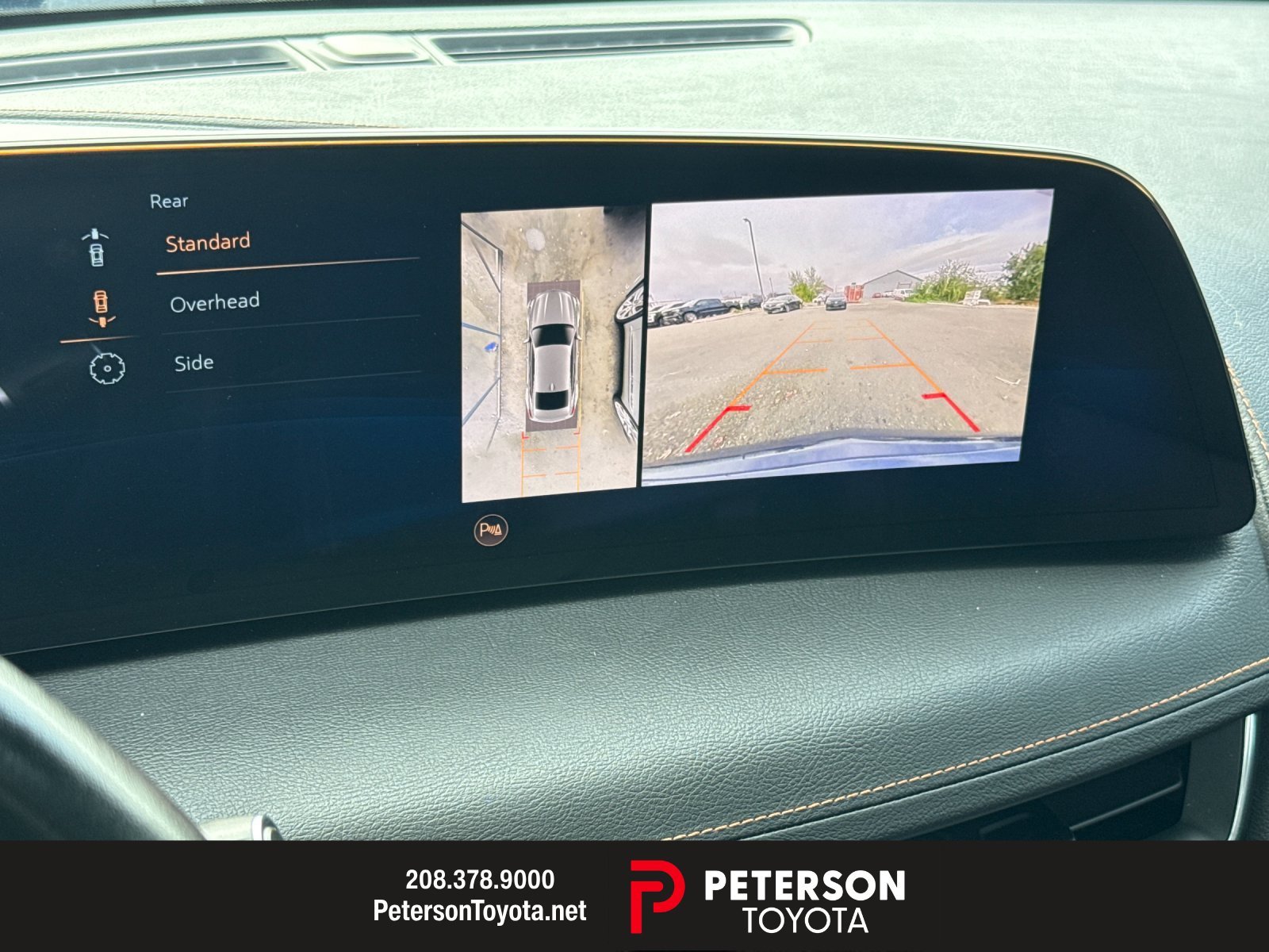 Used 2025  Cadillac Sport image 18