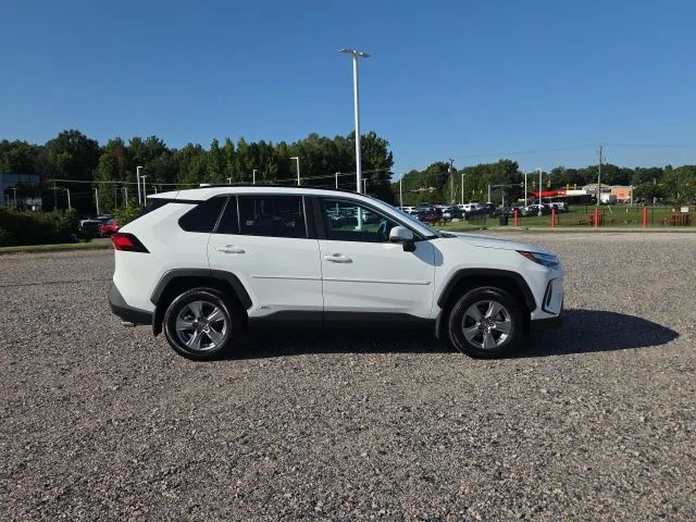 Used 2023 White Toyota XLE image 6