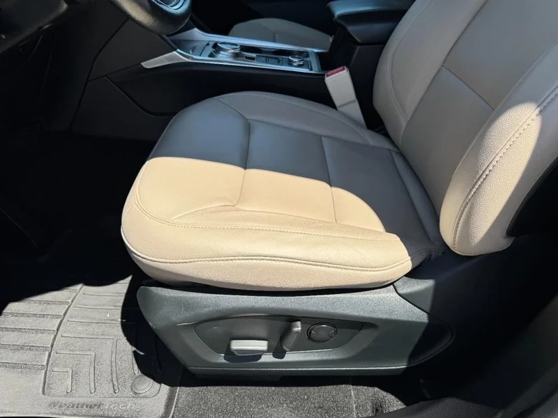 Used 2020 Silver Spruce Metallic Ford XLT 4WD image 23