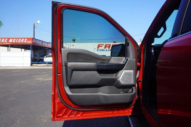 2023 Ford F-150 Platinum - Photo 14