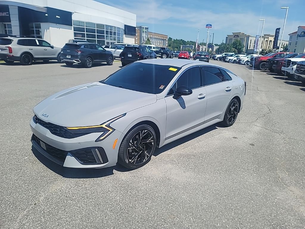 Used 2025 Gray Kia GT-Line image 3