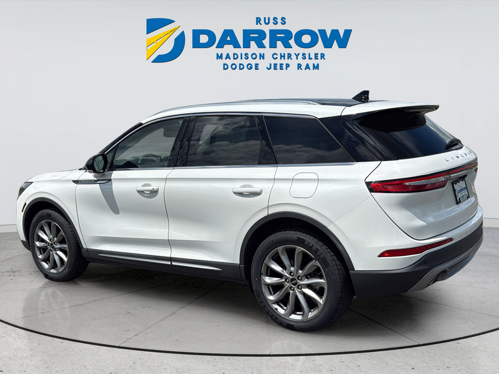 Used 2020 White Lincoln Standard image 3