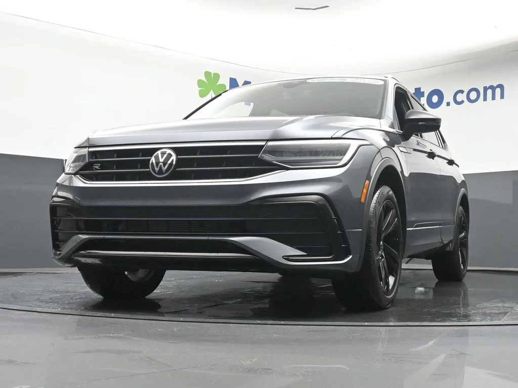 Used 2024 Gray Volkswagen 2.0T SE R-Line Black image 7