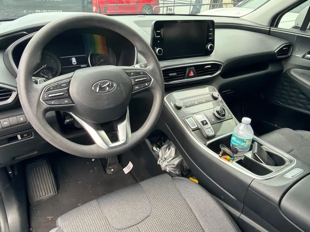 Used 2023 Serenity White Pearl Hyundai SE image 10