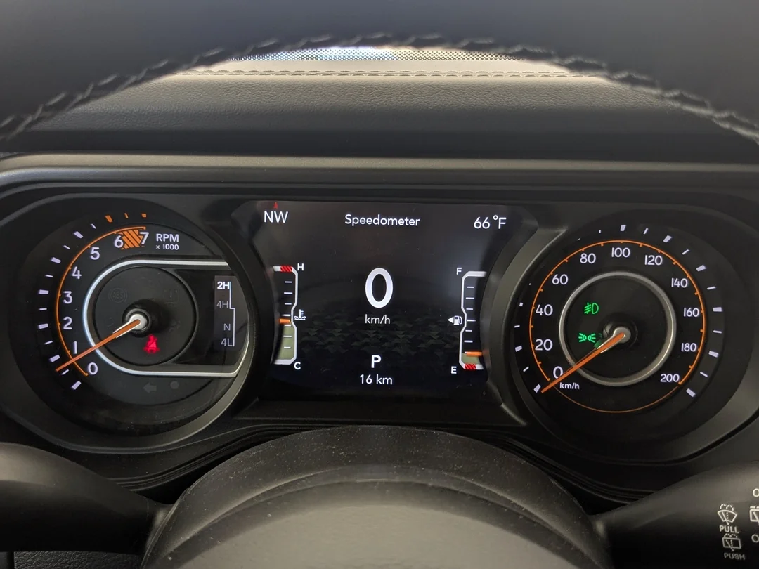 New 2026 Dark blue Jeep Rubicon - - 4x4 - 8-Spd Auto - Nappa Leather Seats - Black Freedom Top - Convenience Grp & More! image 18