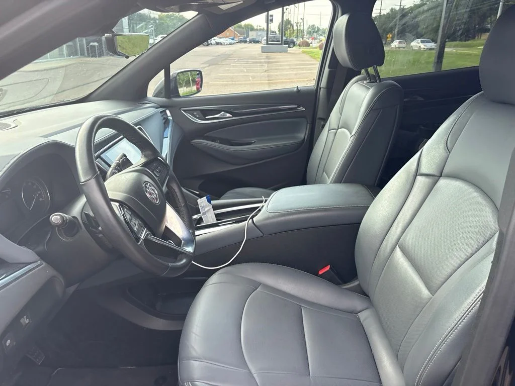 Used 2024 Ebony Twilight Metallic Buick Essence image 3