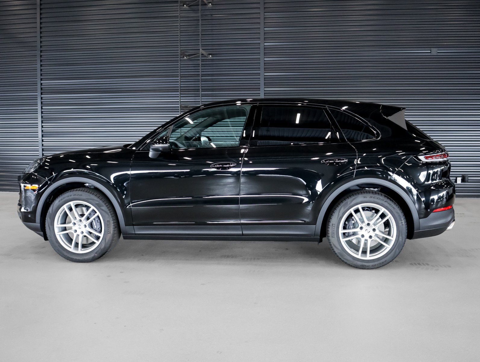 New 2026 Chromite Black Metallic Porsche  image 2