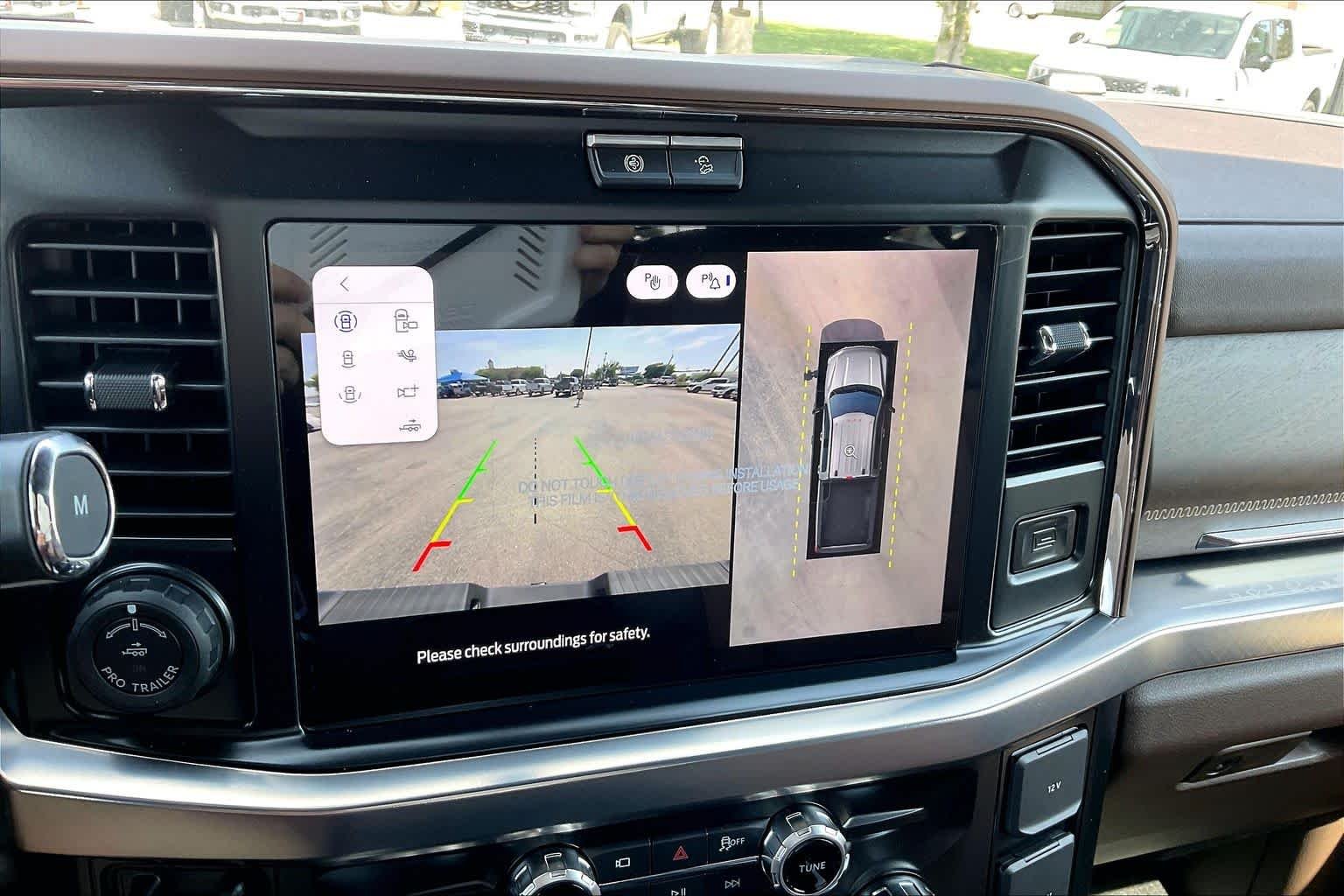 New 2026 Star White Metallic Tri-Coat Ford F-250® King Ranch® image 18