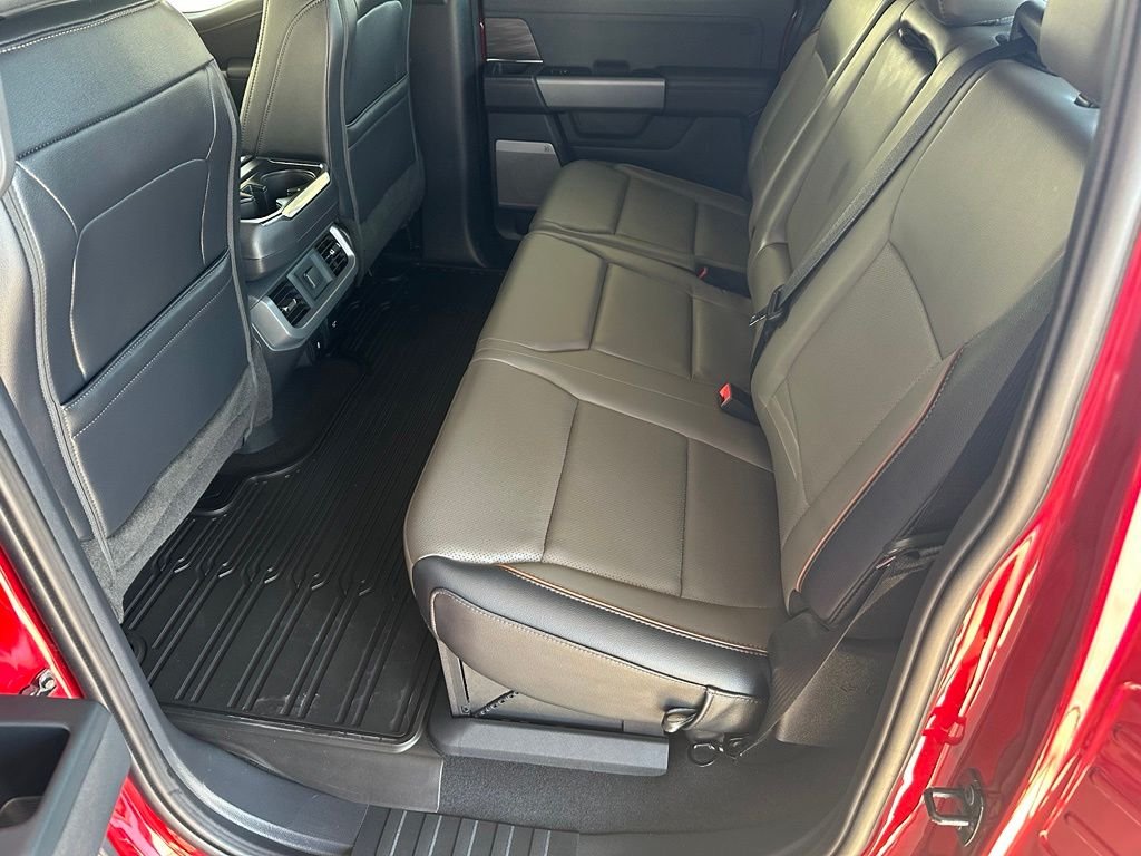 Used 2025 Red Ford Lariat image 31