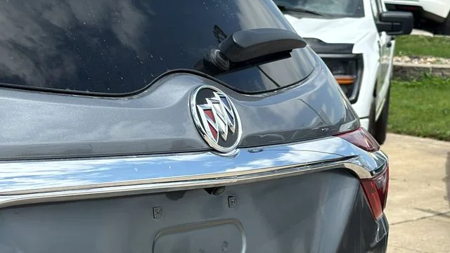 Used 2019 Gray Buick Essence image 10