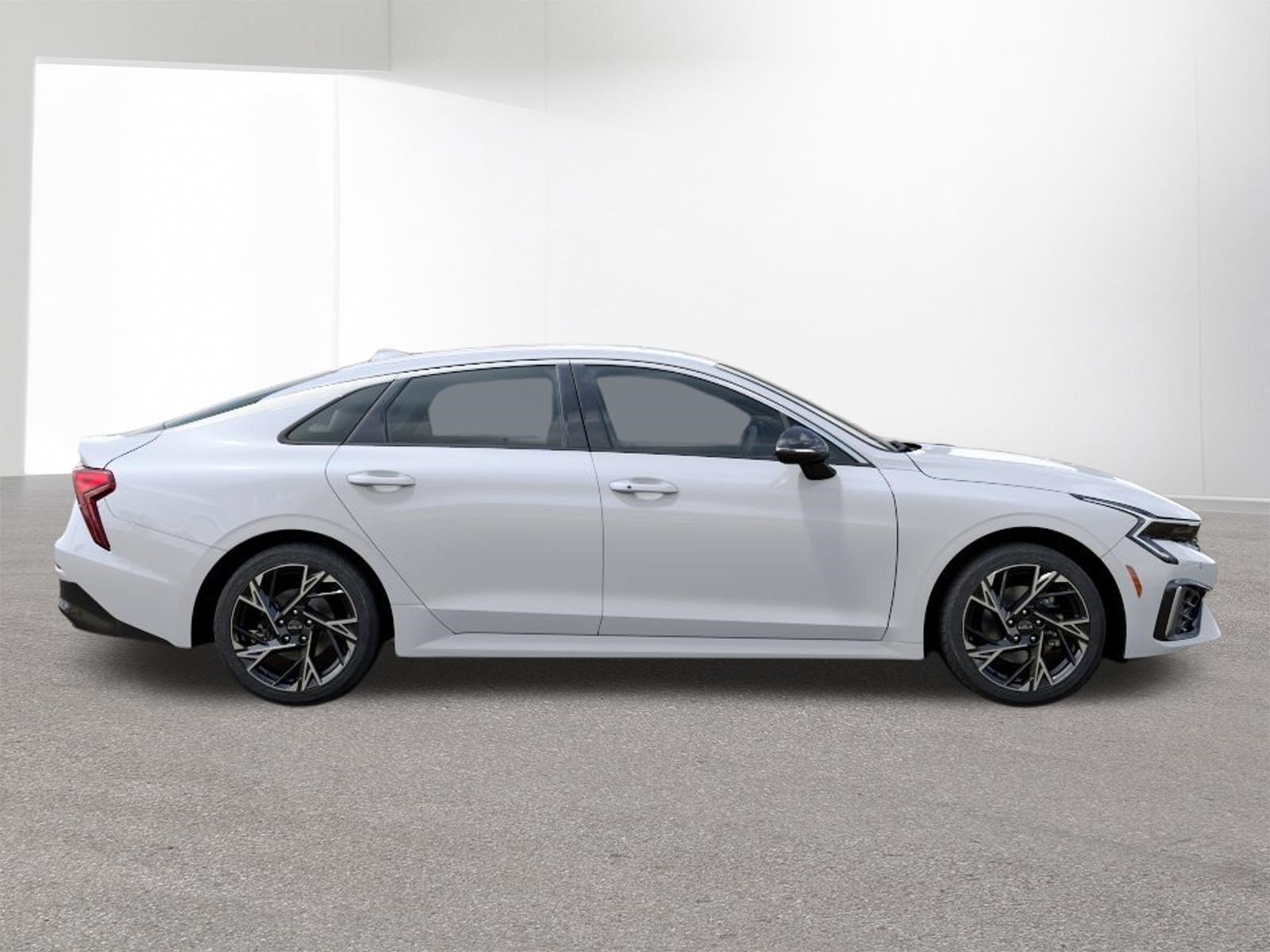 New 2026 Snow White Pearl Kia GT-Line AWD image 31