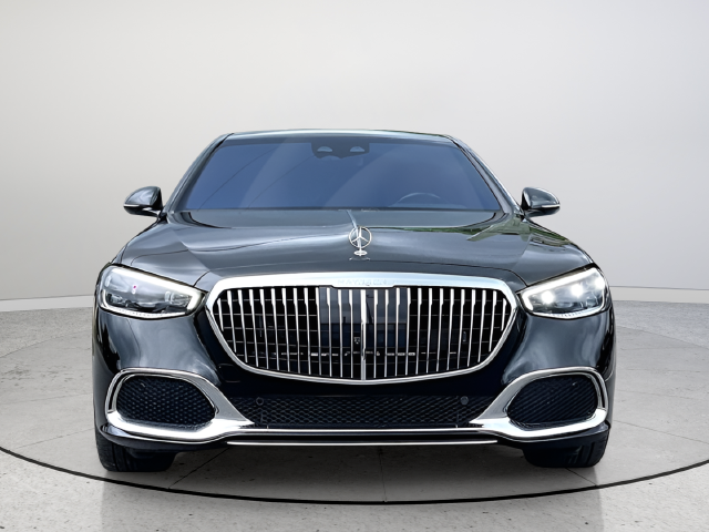 Used 2024 Brown Mercedes-Benz Maybach S 580 image 2