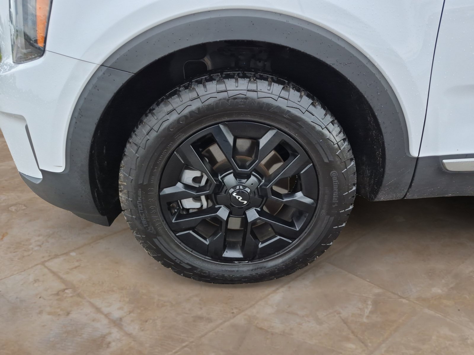 Used 2023 White Kia SX X-Pro image 31