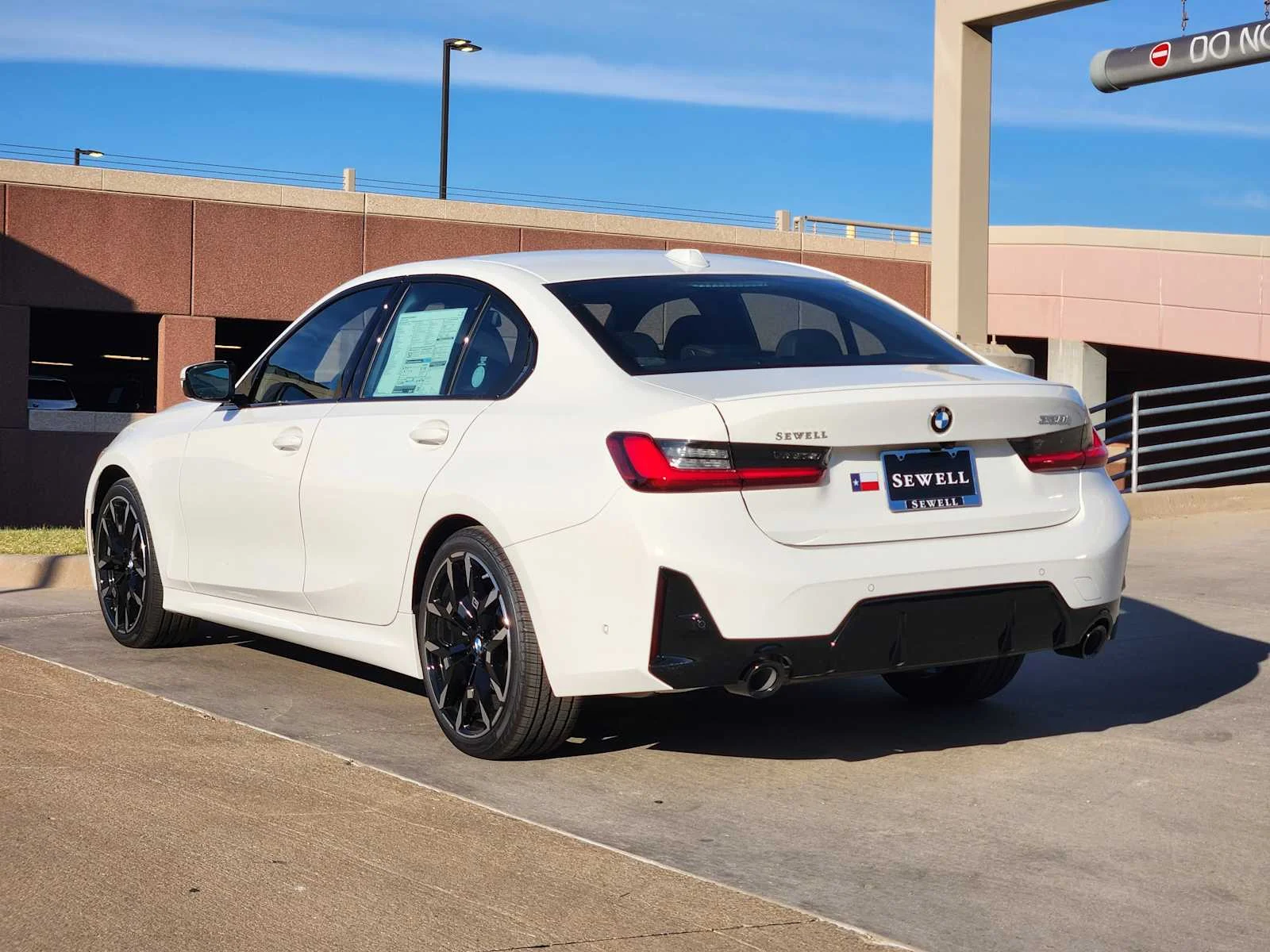 New 2026 Alpine White BMW 330i NA image 3