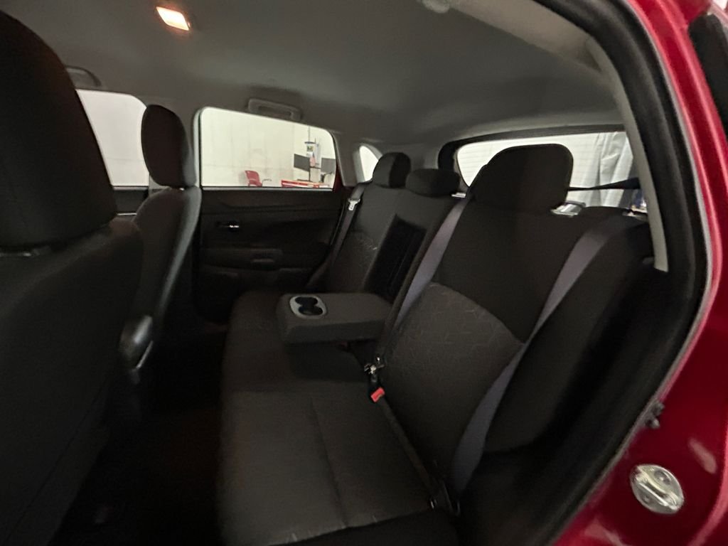 Used 2022 Red Mitsubishi 2.0 ES image 19
