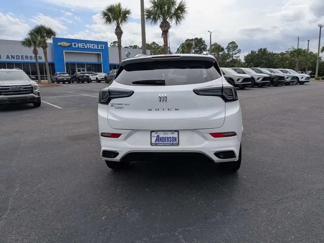 Used 2026 White Frost Tricoat Buick Avenir image 4