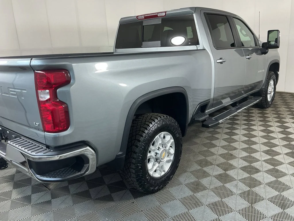 Used 2026 Sterling Gray Metallic Chevrolet LT image 15