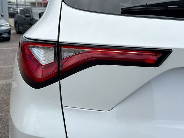 Used 2023 Platinum White Pearl Acura w/Technology Package image 11